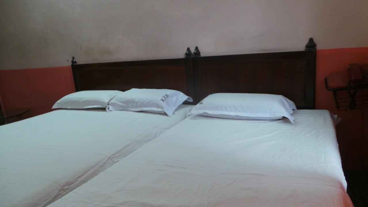 M.P.M. Guest House Pondicherry Luaran gambar