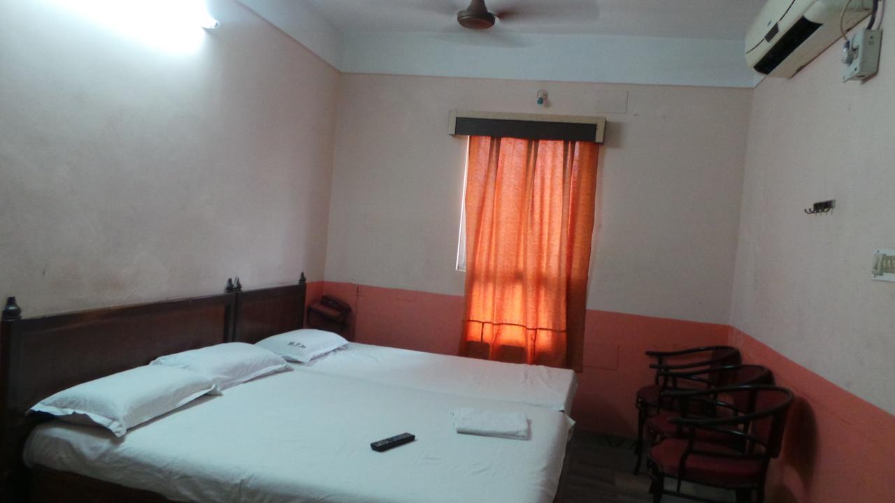 M.P.M. Guest House Pondicherry Luaran gambar