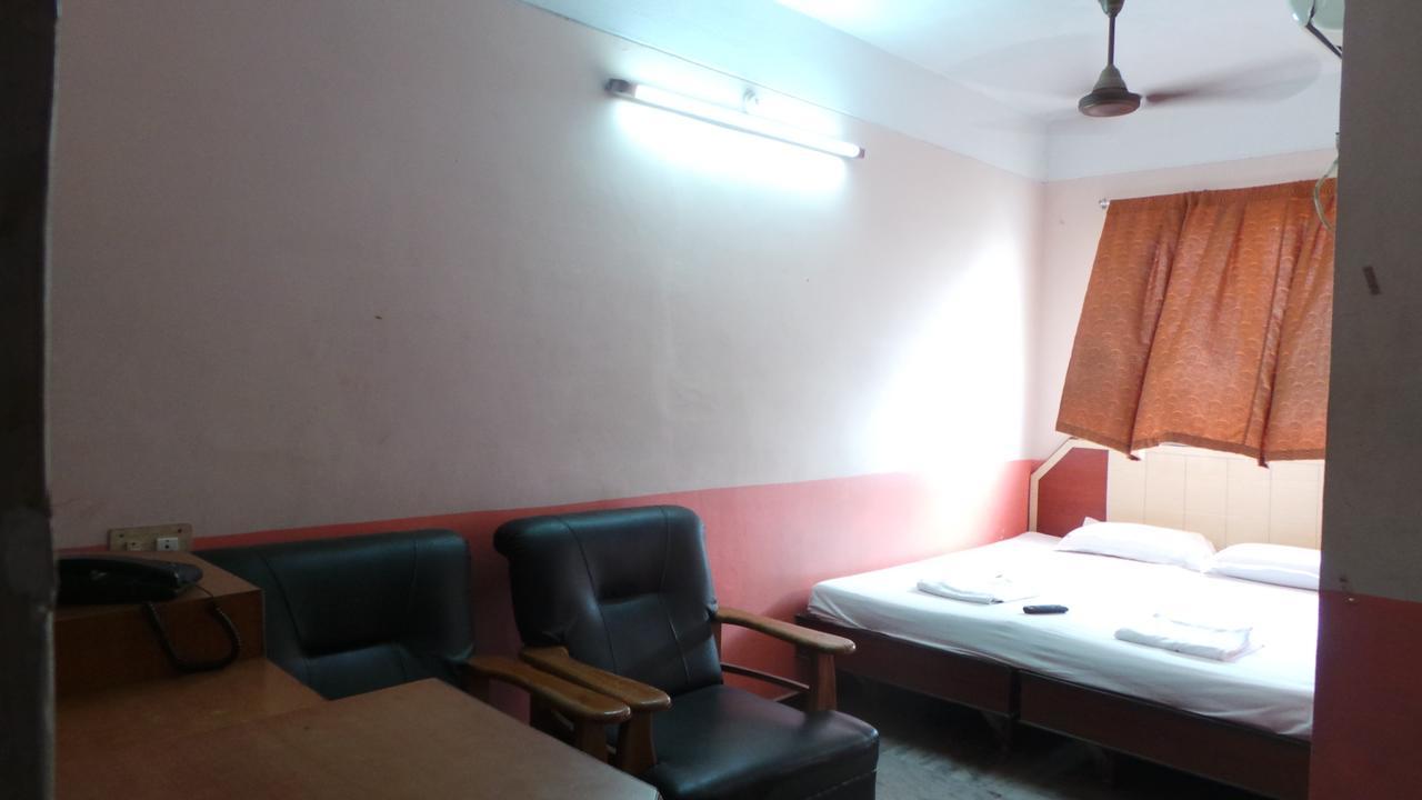 M.P.M. Guest House Pondicherry Luaran gambar
